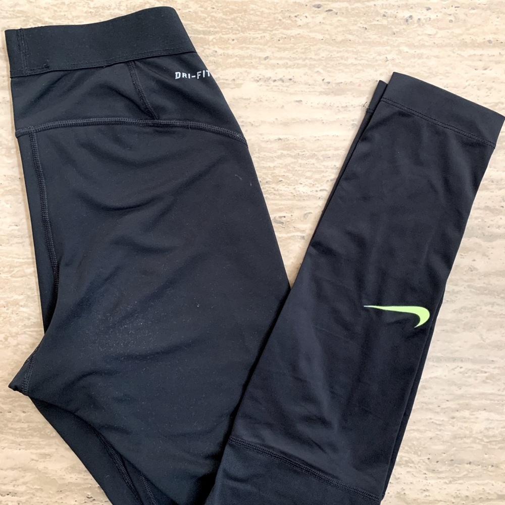 NIKE PRO leggings!